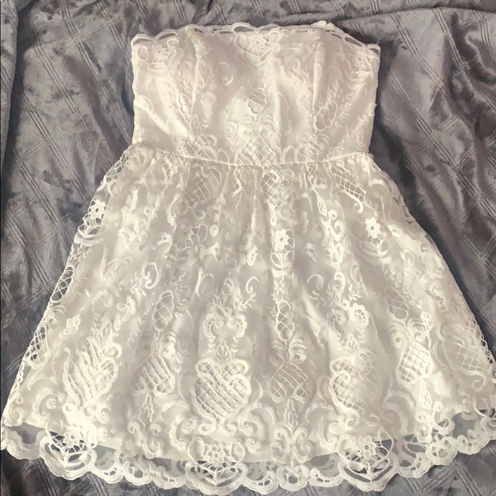 White Dress (Tiana B.) Sz. 7/8